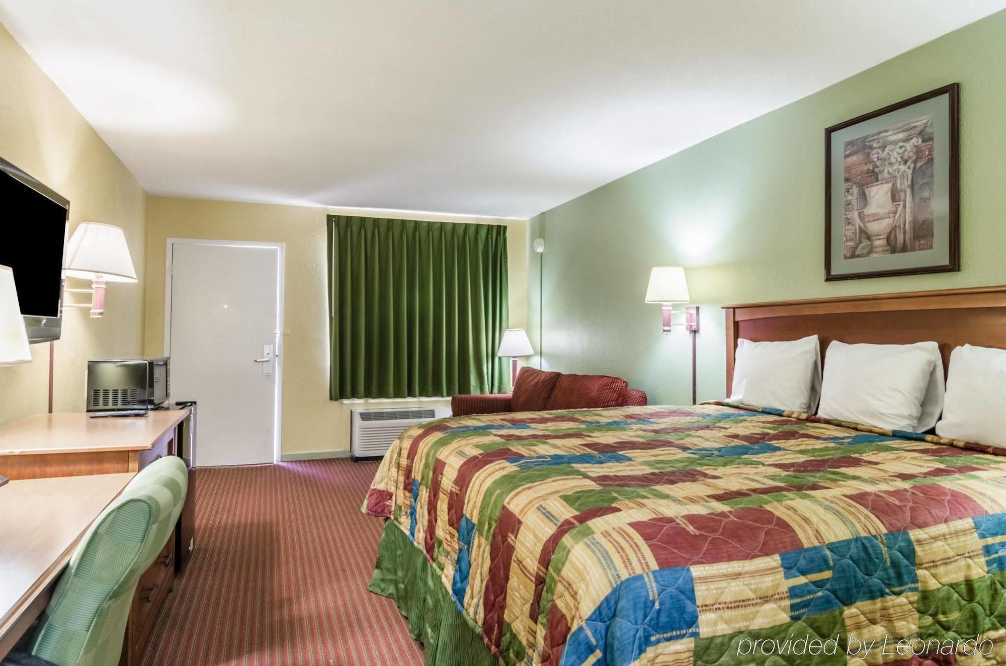 Rodeway Inn Конкордія Екстер'єр фото