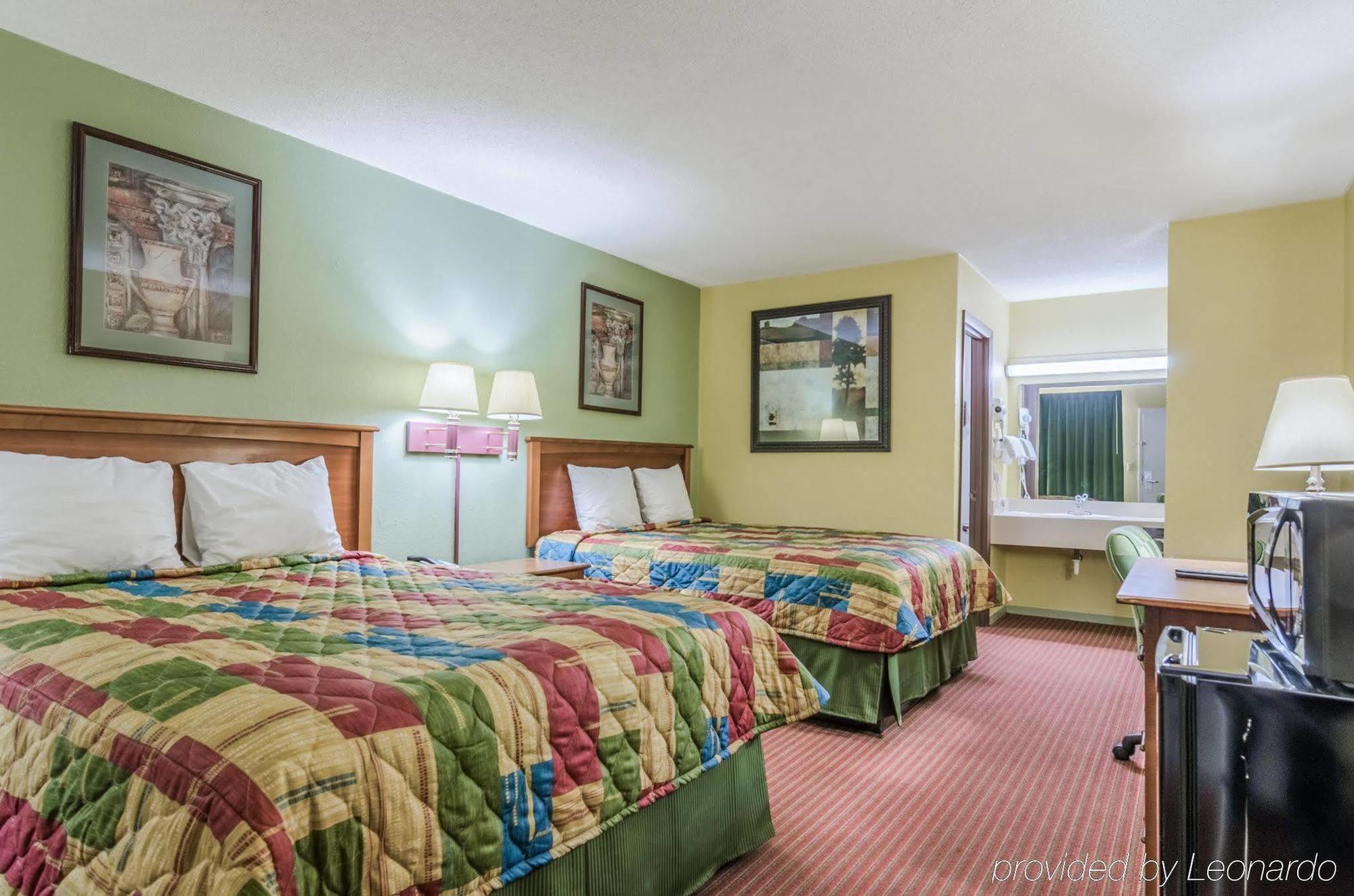 Rodeway Inn Конкордія Екстер'єр фото